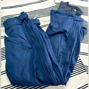 BURTON snowboard pants -large